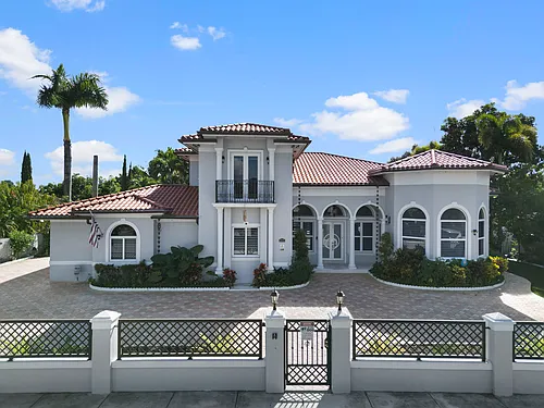 12770 SW 188th St Photo 1