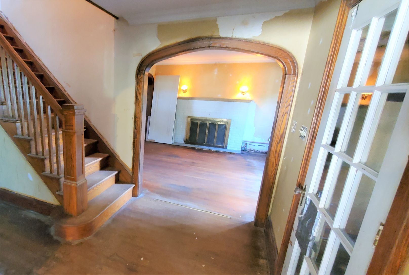  Hardwood Arches 