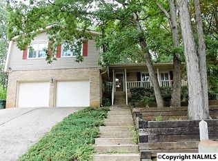 11325 Dellcrest Dr SE, Huntsville, AL 35803