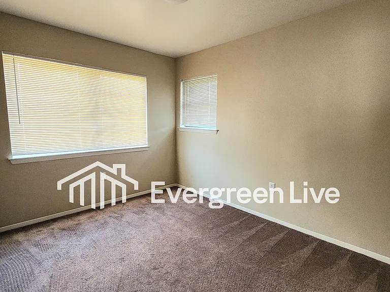 4200 Lew Wallace Dr — Photo 15