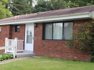 427 Elliott Rd, Clairton, PA 15025