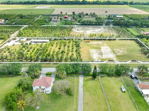 104 Southwest St, Miami, FL 33196