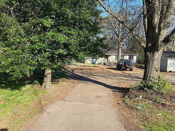 2nd image of 3906 White Horse Rd