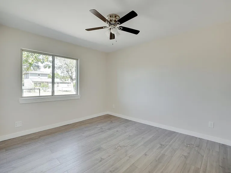 1032 Hoke Smith Dr — Photo 15