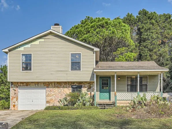 10386 Wisteria Ln, Jonesboro, GA 30238
