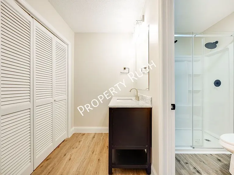 2323 Green Forest Dr #A — Photo 19