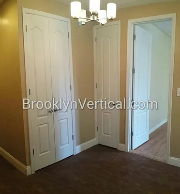 Rented by Mendy Realty Inc | media 20