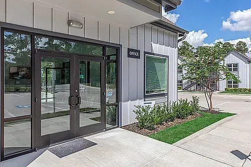 Argo Pointe Apartments — Photo 22