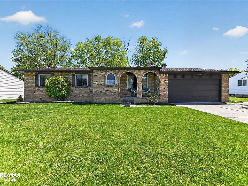 1st image of 2054 Hardwood Dr