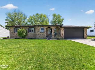 2054 Hardwood Dr, Davison, MI 48423