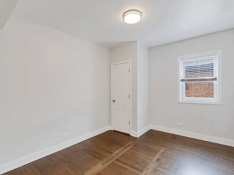 8248 S Maryland Ave #2S — Photo 6