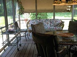 18 Colonial Dr, Lincoln, RI 02865