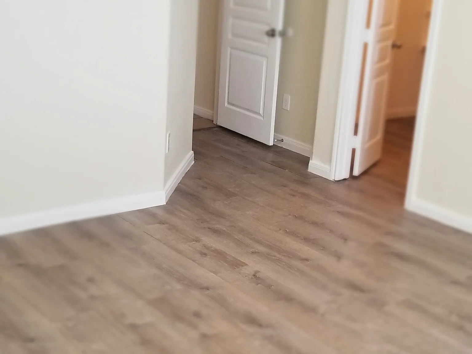 6747 Brimridge Ln — Photo 2
