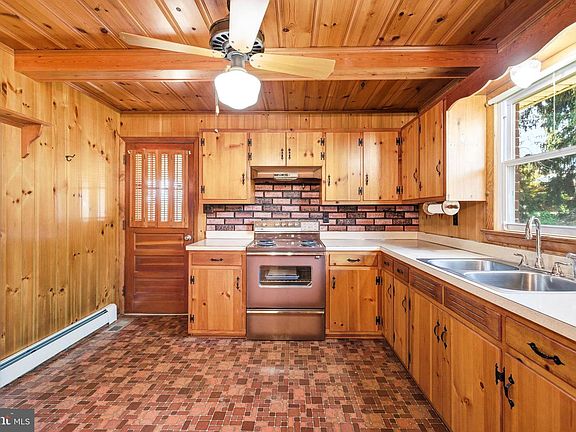 4th image of 27 Atkins Rd