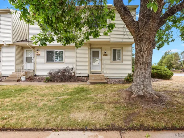 4290 S Mobile Circle #A, Aurora, CO 80013