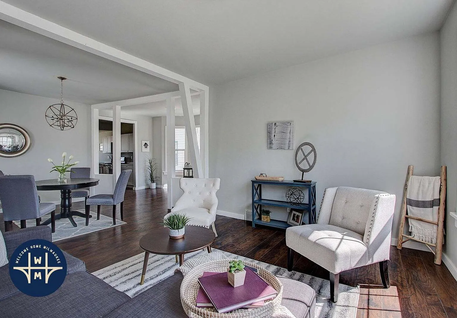 3 bed, 2.5 bath, 1855 sqft, $2,598 — Photo 2