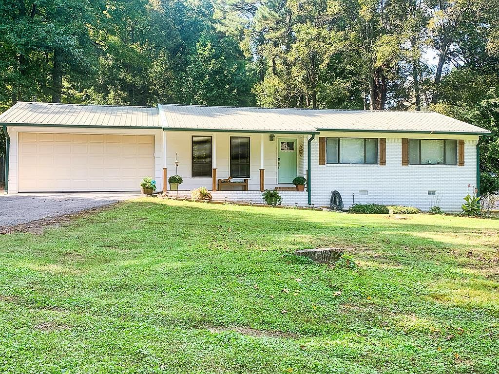 1928 Dug Gap Rd, Dalton, GA 30720 Zillow
