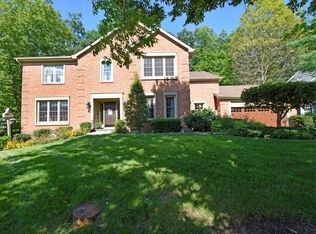 7928 Indian Bluff Ln, Cincinnati, OH