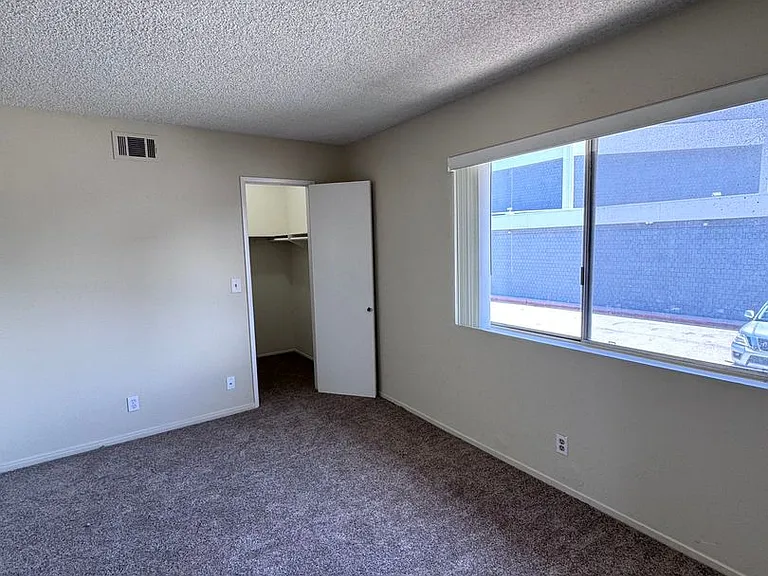 530 S I St #2 — Photo 16