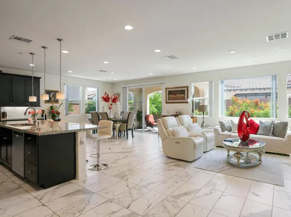51938 Via Tolosa, La Quinta, CA 92253
