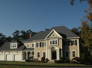 36 Keyes House Rd, Shrewsbury, MA 01545