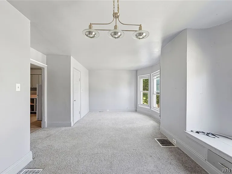 3 Lilac St — Photo 6
