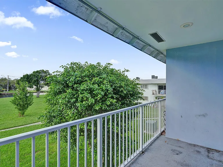 7580 SW 82nd St #216 — Photo 21