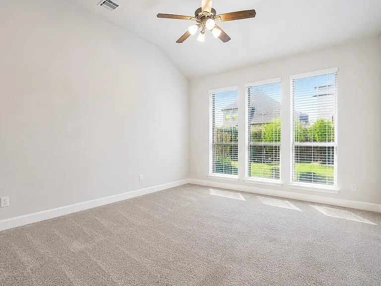 2327 Partridgeberry Ln — Photo 18