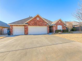 9317 Youngs Ave, Oklahoma City, OK 73159