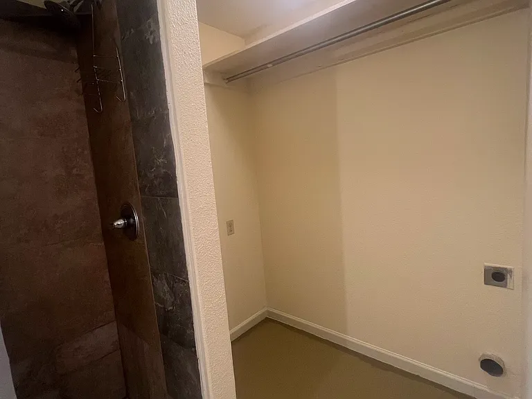 288 Babbs Dr #288 — Photo 21