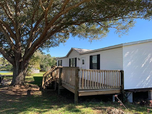 3rd image of 7727 Suncoast Dr