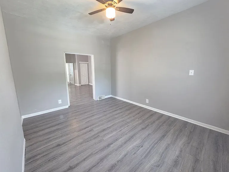 4127-4129 Virginia Ave St. Louis, MO 63118 — Photo 2