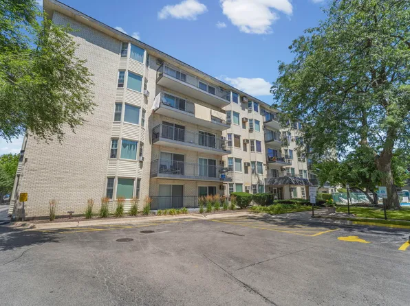 5510 Lincoln Ave #B310, Morton Grove, IL 60053