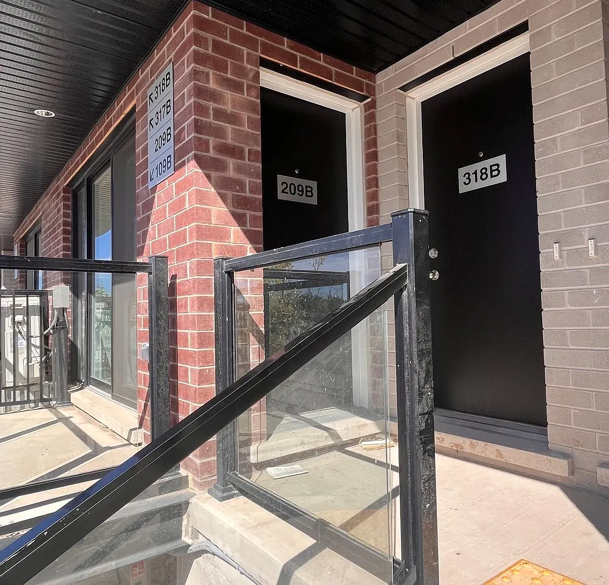2 bed, $2,350 — Photo 2