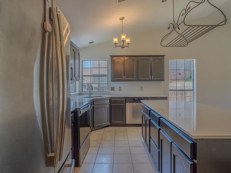 3609 W Boston Pl — Photo 12