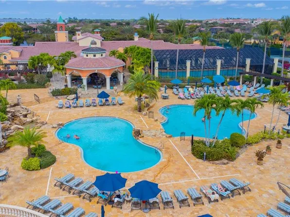 8641 Piazza Del Lago Cir Unit 203, Estero, FL 33928