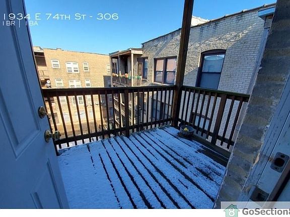4th image of 1934 E 74th St #306