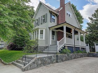 16 Elton St, Providence, RI 02906
