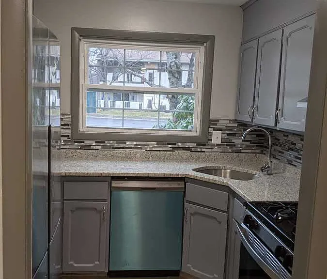 14 Wedgewood Dr #14-L — Photo 9