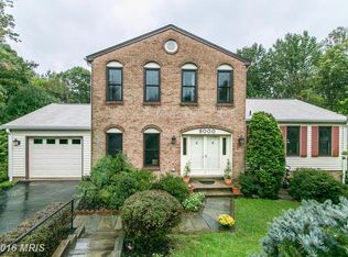 8000 W Point Dr, Springfield, VA 22153