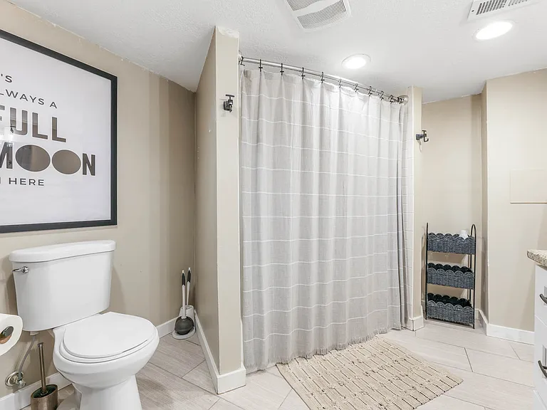 4445 Hidden Cove Rd — Photo 43