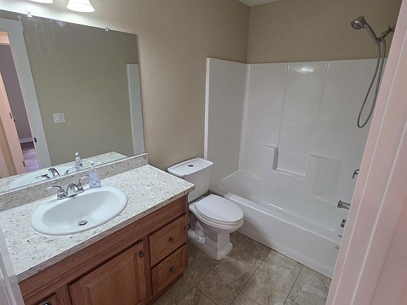5th image of 1014-101 Arthur Way NW