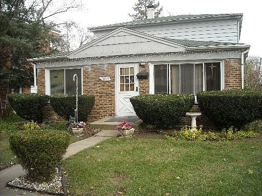 1st image of 16777 S Trapet Ave
