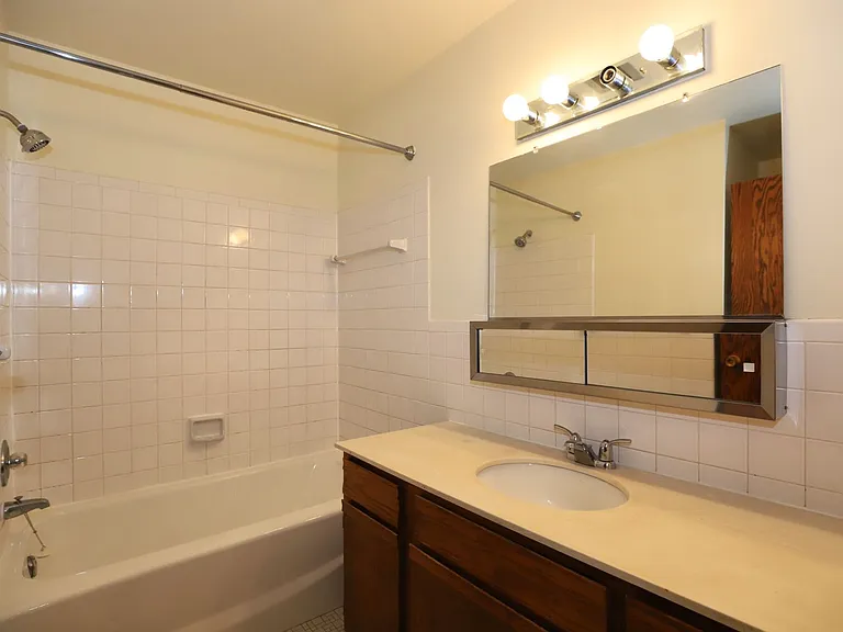 4201 Parklawn Ave — Photo 13