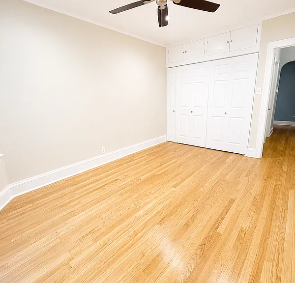 2042 W Farragut Ave #2S — Photo 7