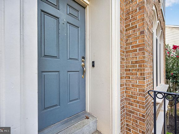 2nd image of 11774 Valley Ridge Cir