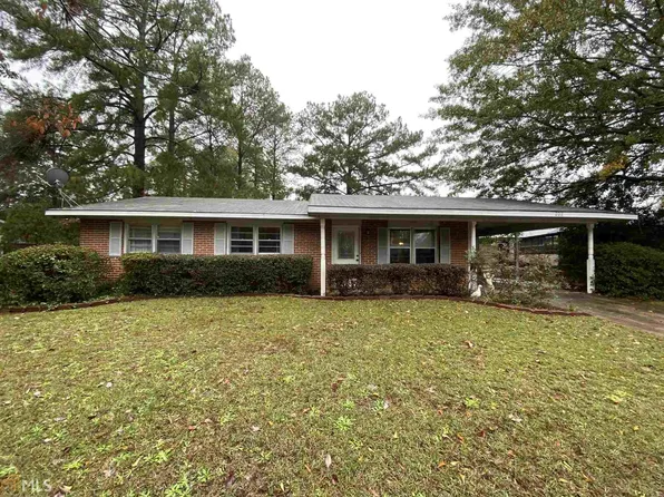 202 Randy Cir, Warner Robins, GA 31088