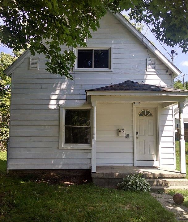 1st image of 1326 Buffalo Ave NE