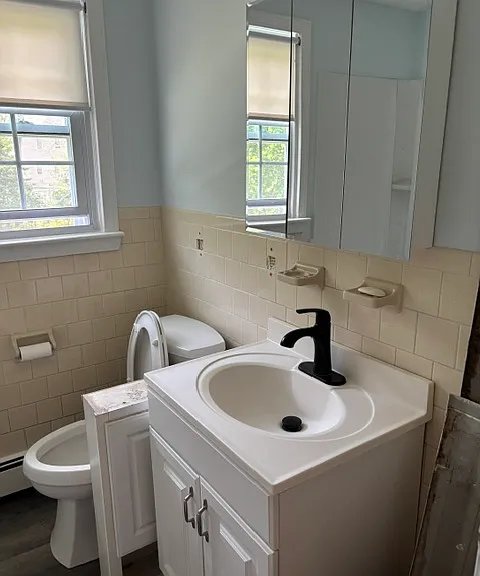 4 Bartlett Dr #A — Photo 4