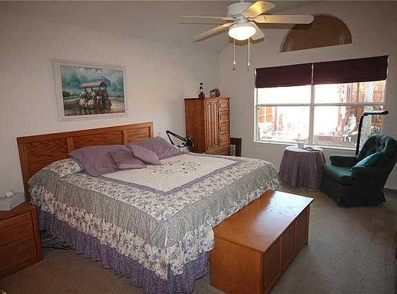 4th image of 1419 Eugene Dr